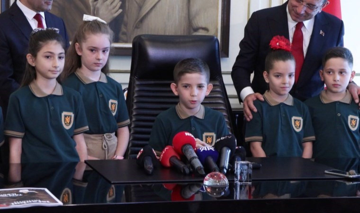 İmamoğlu koltuğunu 3’üncü sınıf öğrencisi Ali Selim’e devretti