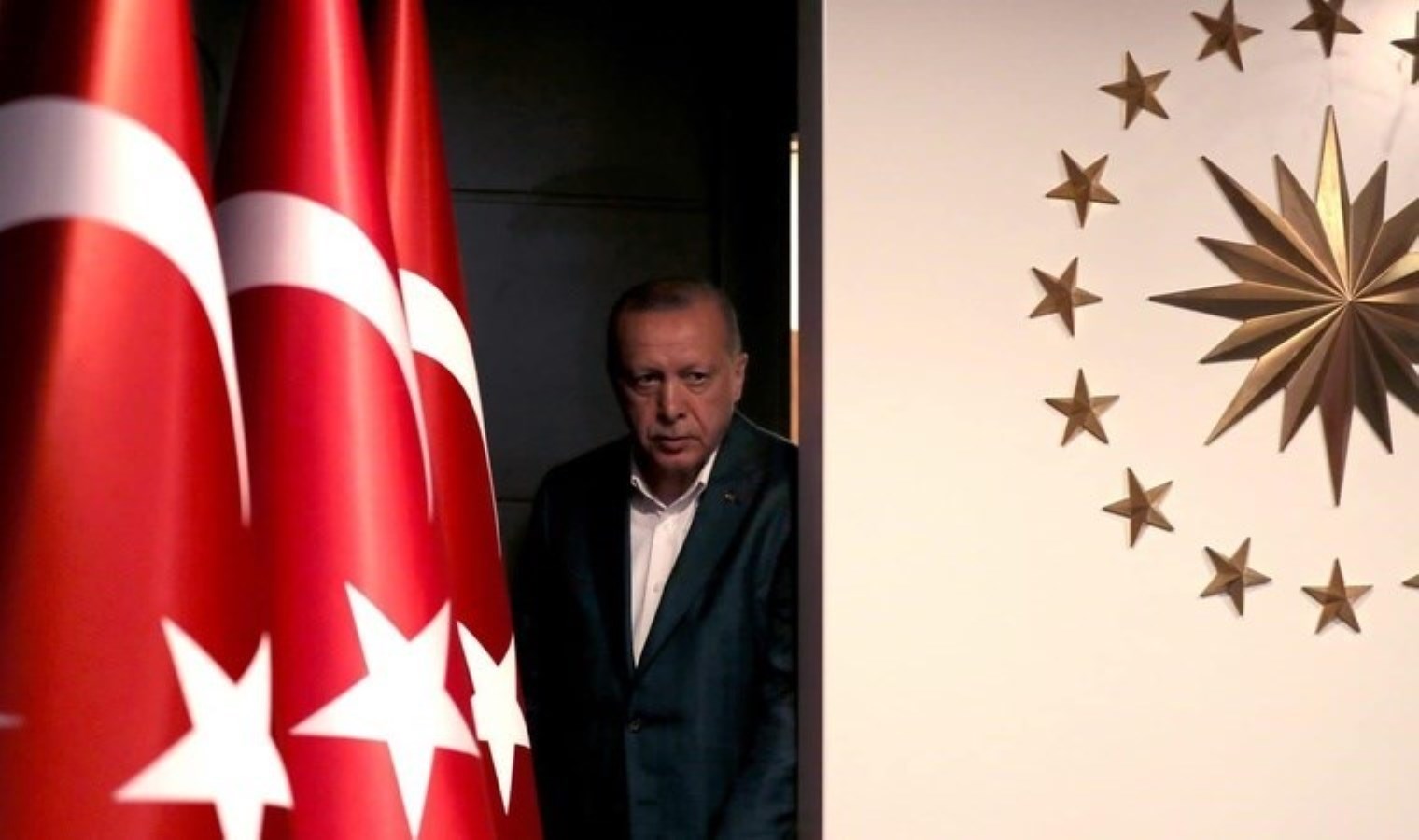 İngiliz basını, AKP’nin hezimetini yazdı: ‘En ağır seçim mağlubiyetiyle karşı karşıya’