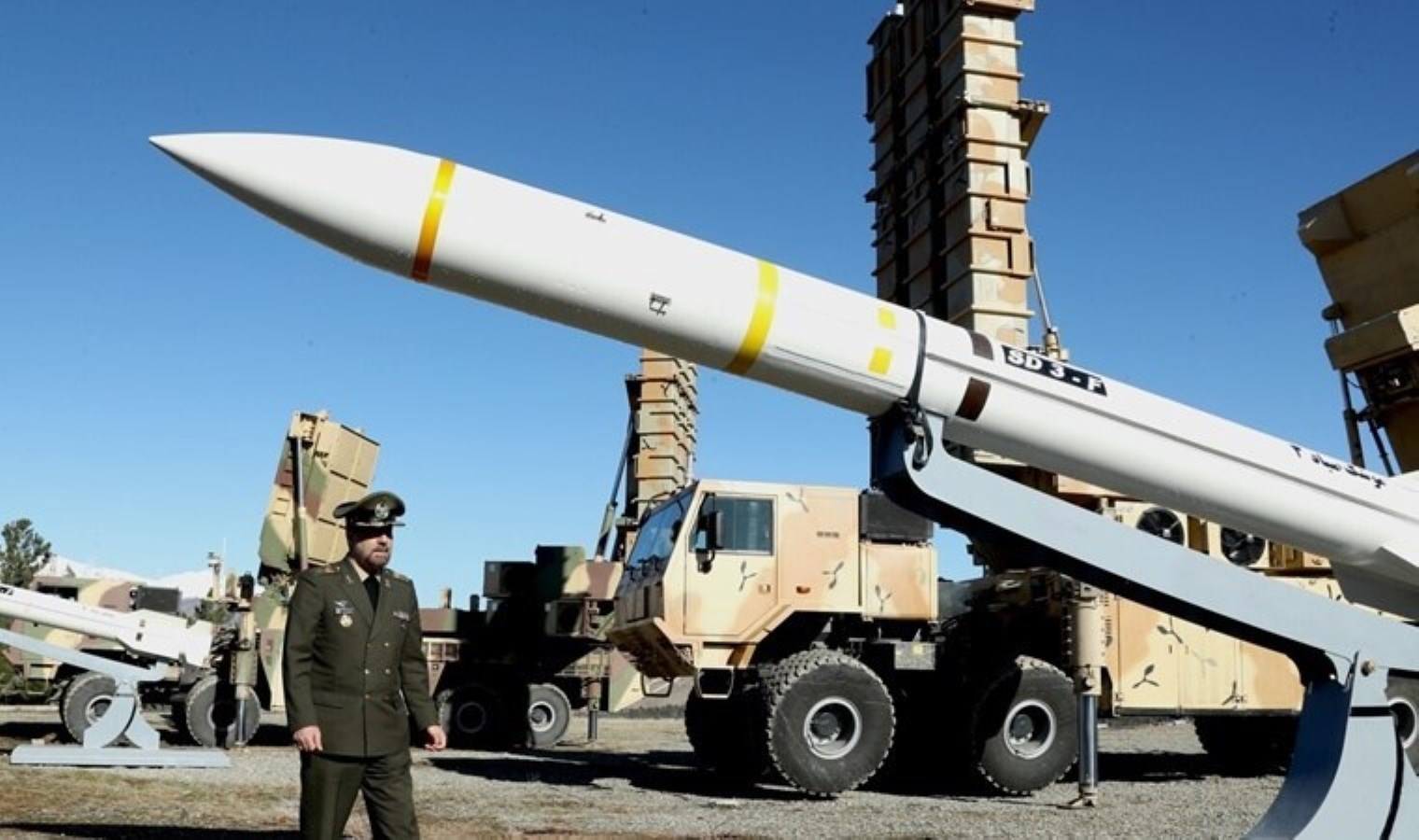 İran: “Daha evvel kullanmadığımız silahları kullanmaya hazırız”