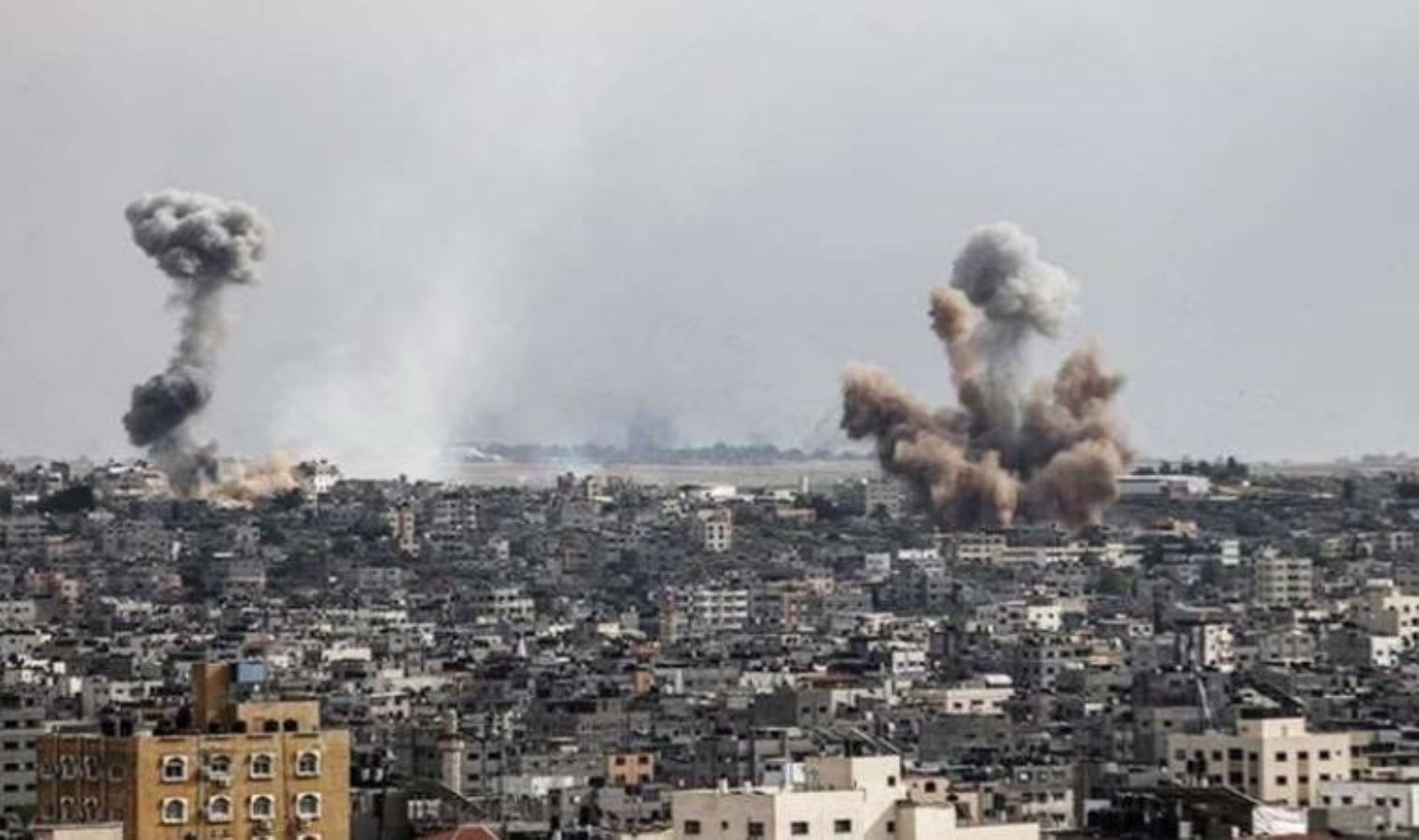 İsrail, Suriye’de Şam Büyükelçisi’nin konutunu vurdu