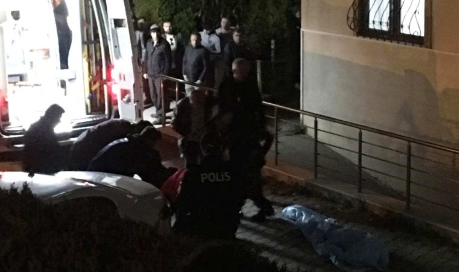 İstanbul Pendik’te 22 yaşındaki genç intihar etti: ‘Mavi Balina’ detayı dikkat çekti…