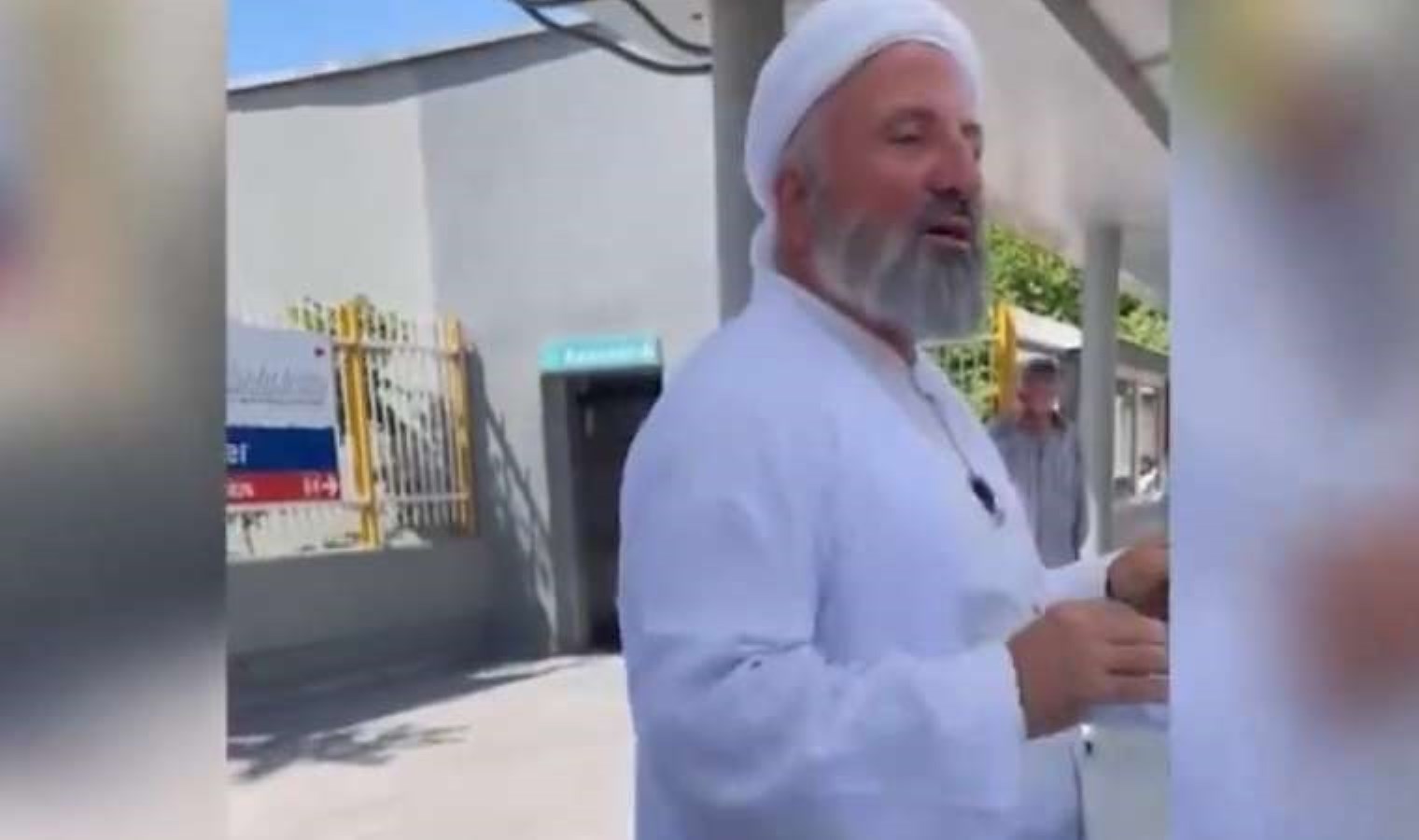 İzmir’de provokasyon: Bayanlara ‘cehennemde yanacaksınız’ diye bağırdı