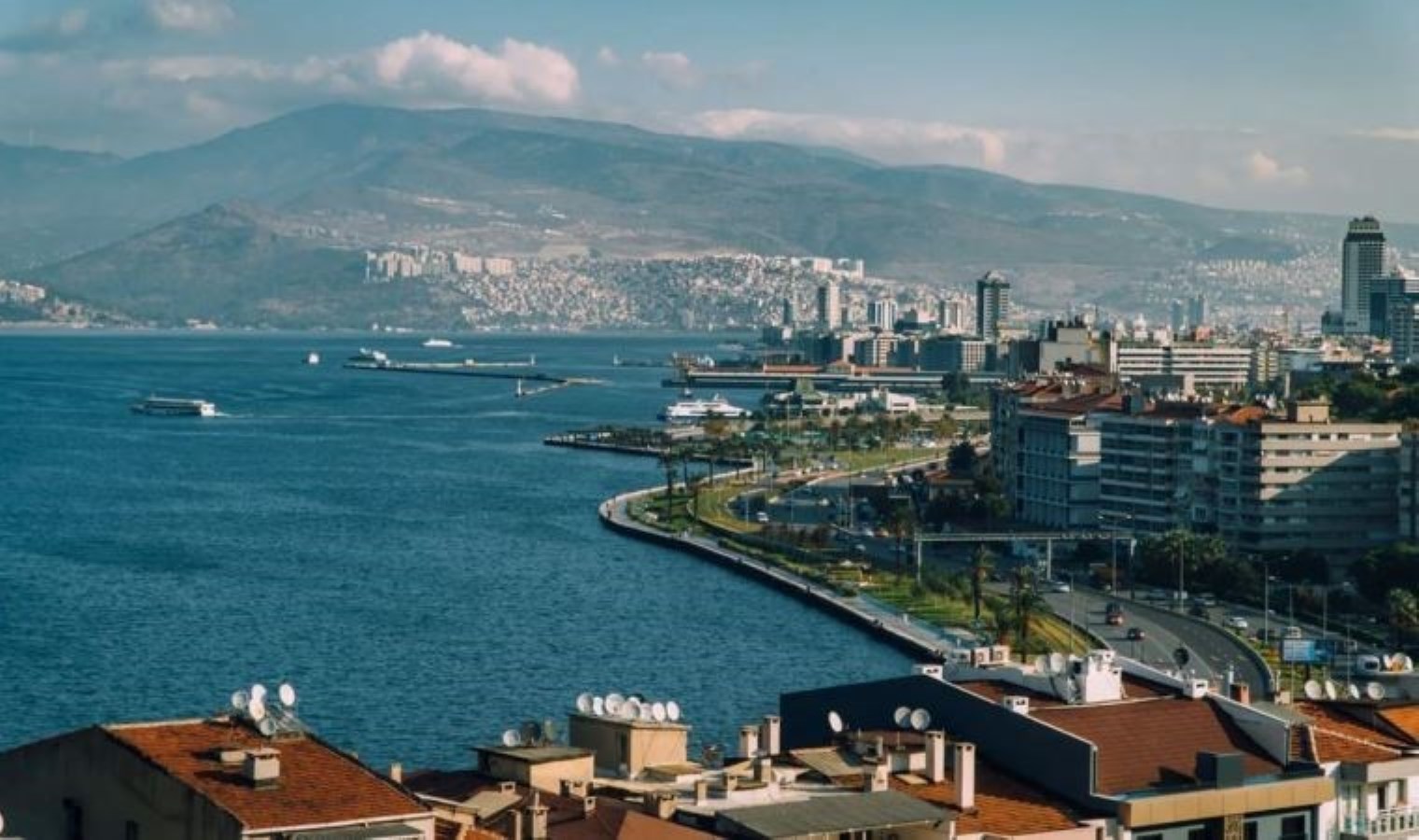 İzmir’in 25 ilçesini yeni belediye liderleri yönetecek
