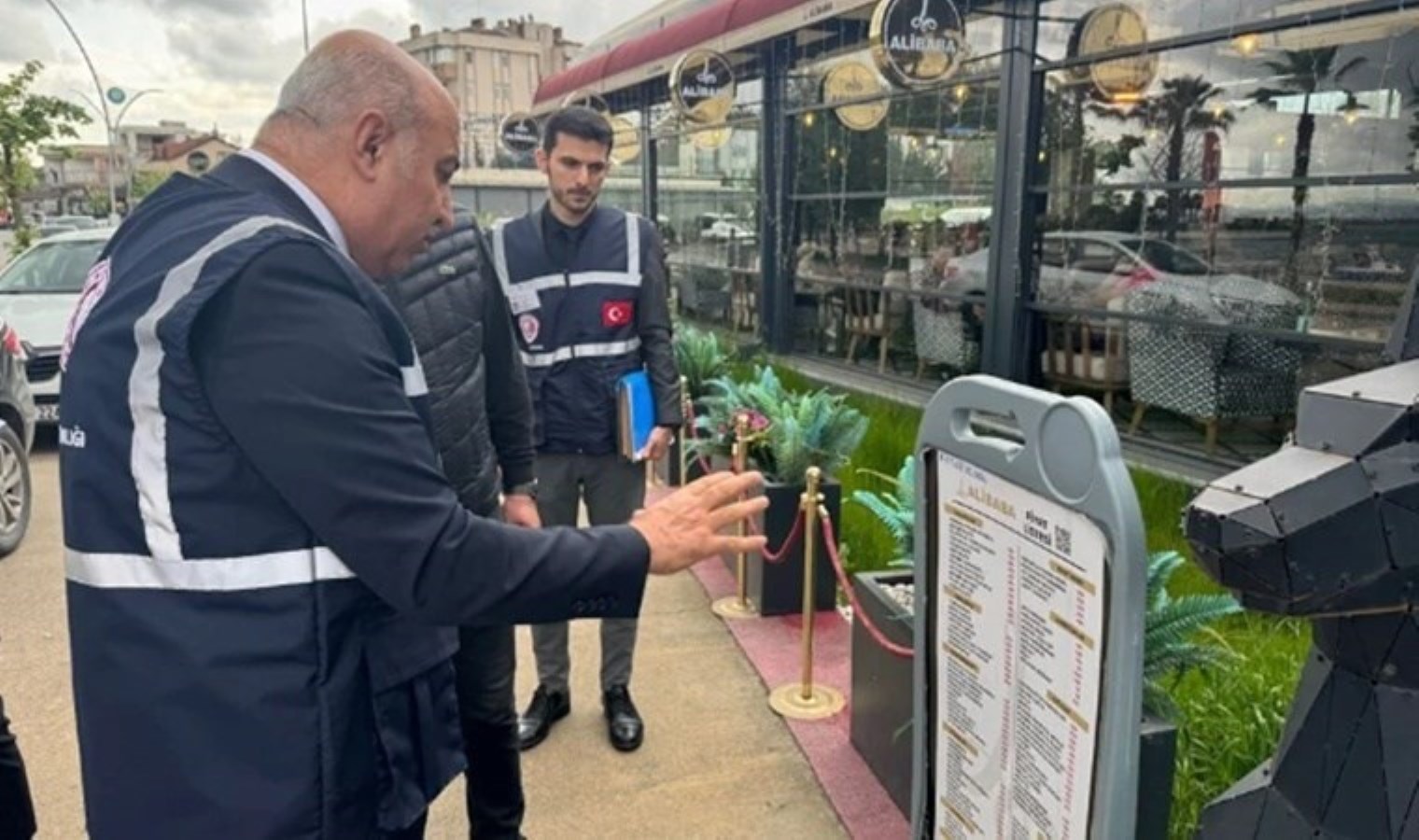 Kafe ve restoranlara ‘menü’ kontrolü