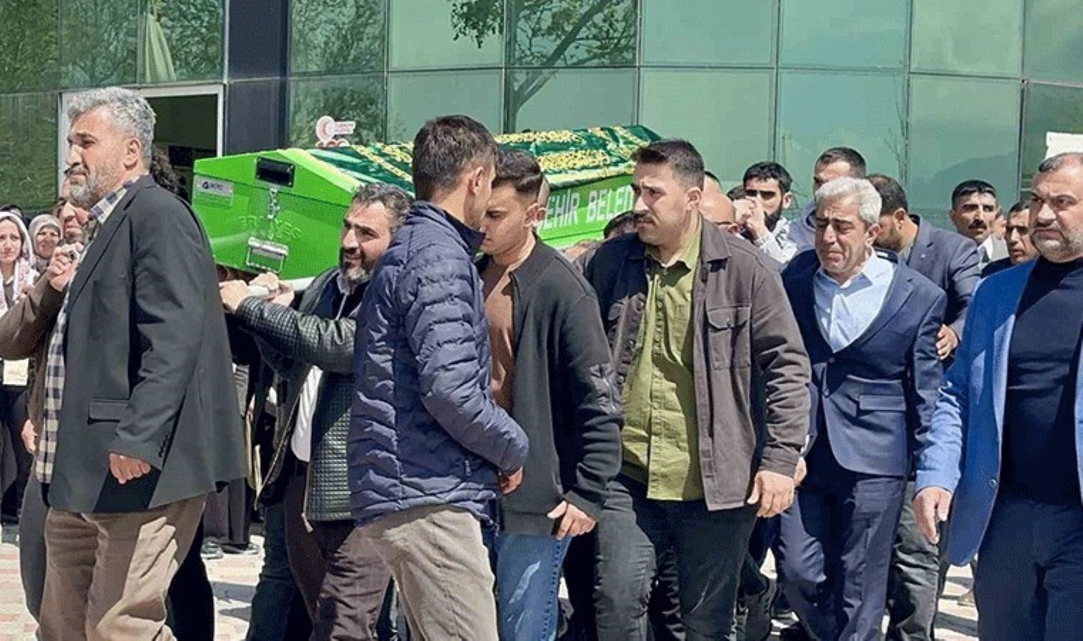 Kalp krizi geçiren HÜDA PAR lider adayı hayatını kaybetti