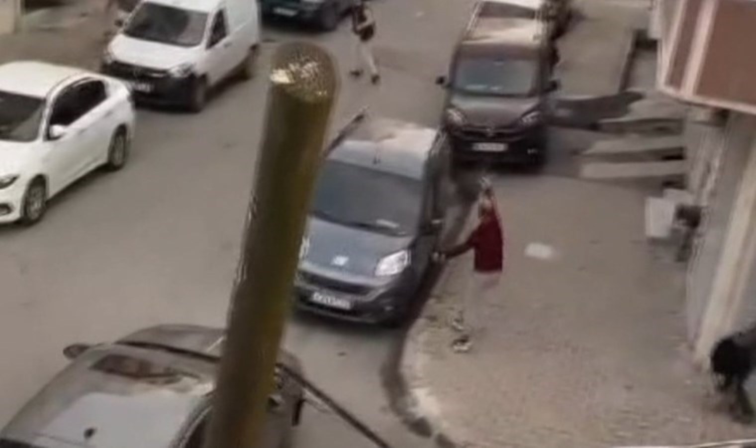 Kameraya yansıdı… Sultangazi’de sinema üzere çatışma!