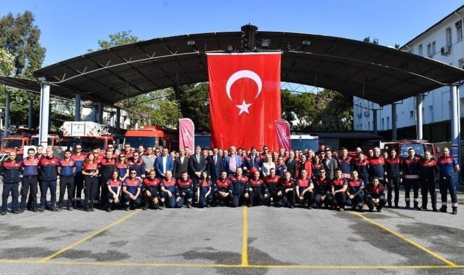 Lider Tugay: Yapacağımız hizmetlerle Türkiye’ye örnek olacağız