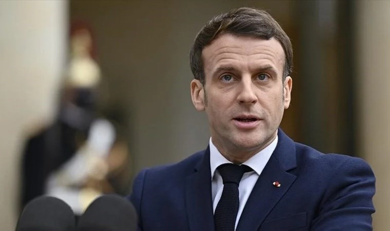 Macron’dan İran çıkışı: Yaptırımlar genişletilsin