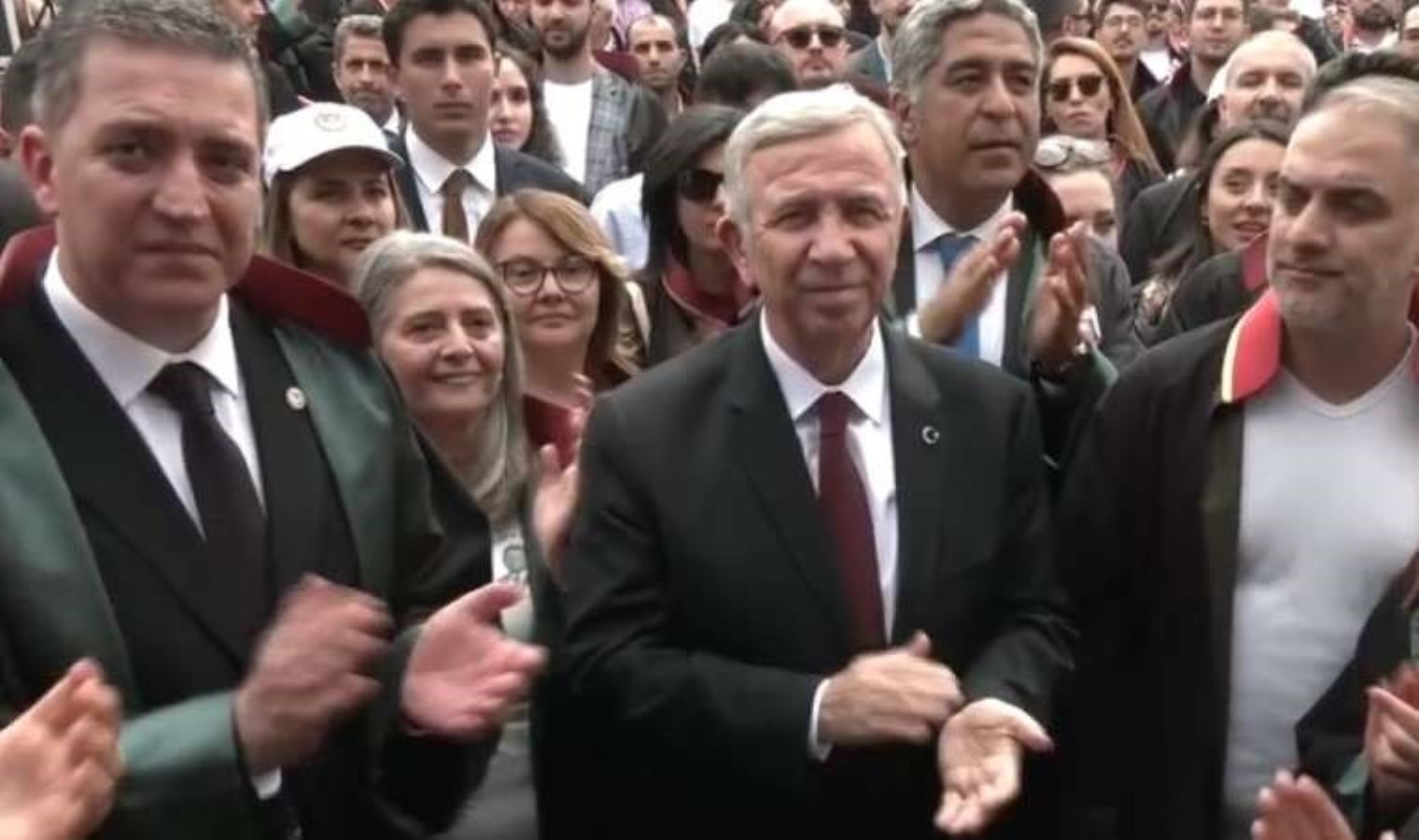 Mansur Yavaş, ‘Büyük Savunma Mitingi’ne katıldı