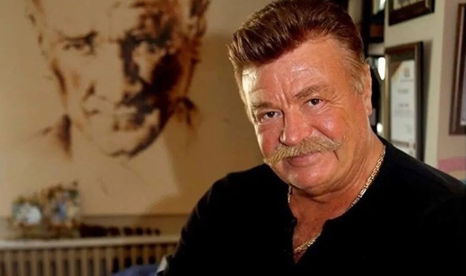 Nuri Alço’nun sıhhat durumunda yeni gelişme: Kalp pili takılmak üzere Ankara’ya sevk edildi