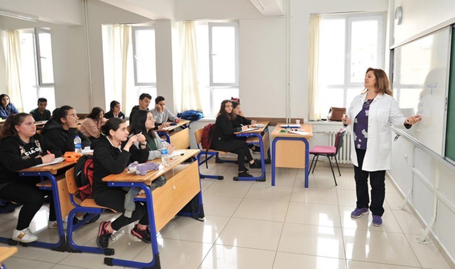 Öğretmen atamaları ne zaman yapılacak? 2024 öğretmen branş ve kontenjan dağılımı nasıl olacak?