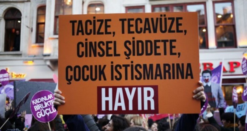 Öğretmenden 12 yaşındaki kız öğrenciye taciz tezi: Açığa alındı