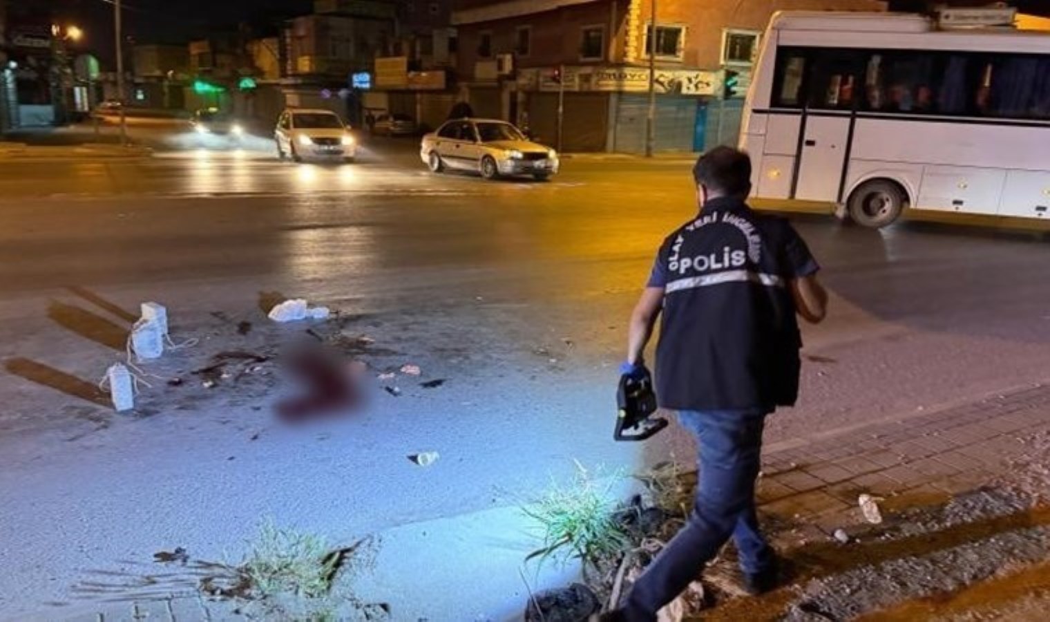 Otobüsün altında kalmıştı… 9 aylık gebe bayan öldü, bebeği hayatta kaldı