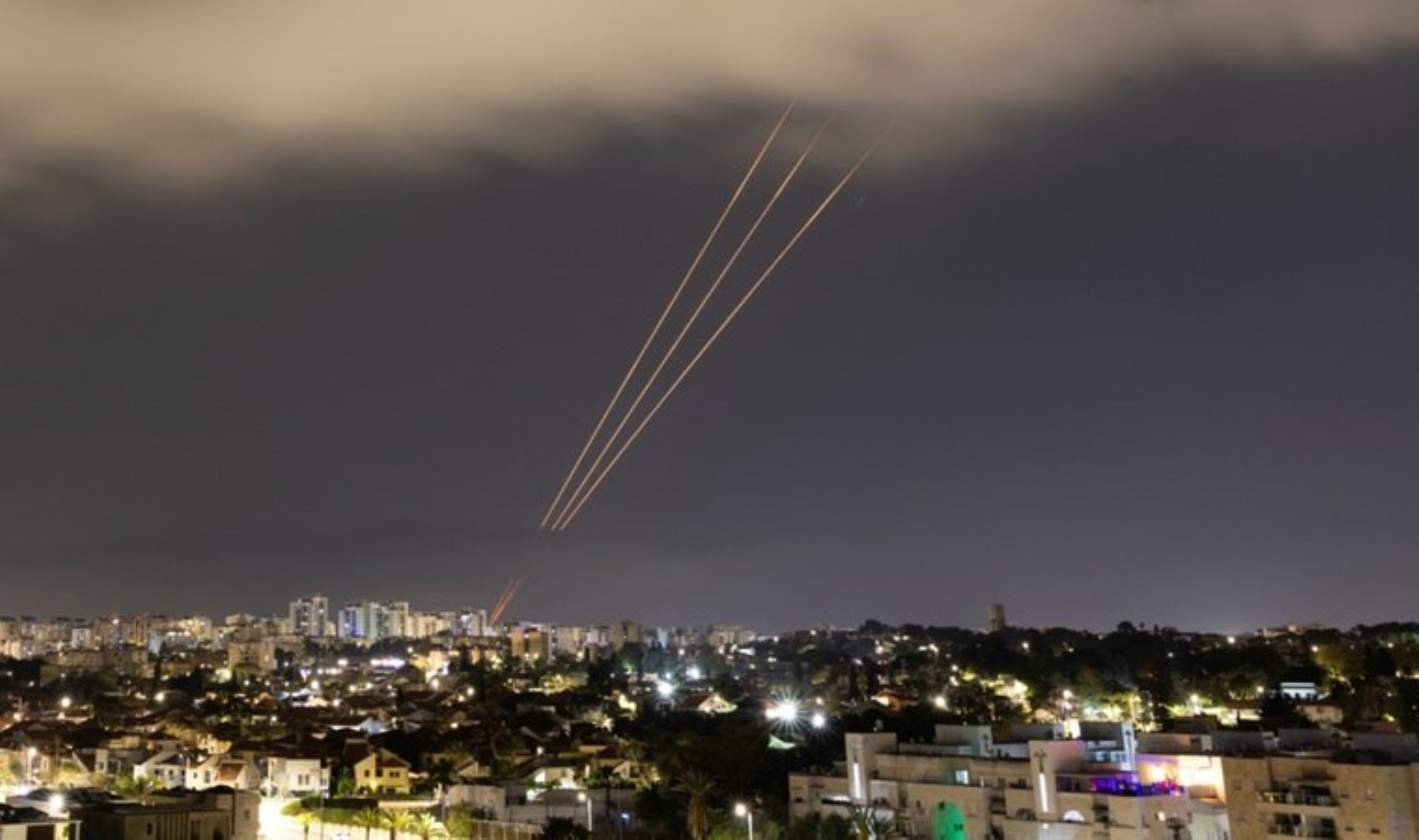 Pakistan’dan İran’a dayanak: Misilleme hakkı var