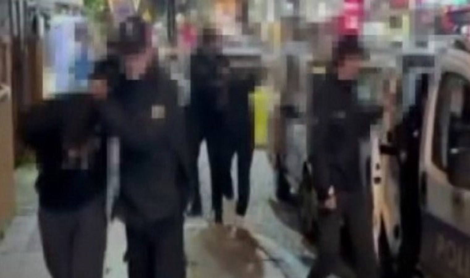 Pendik’te asker cümbüşünde havaya ateş eden şüpheliler yakalandı