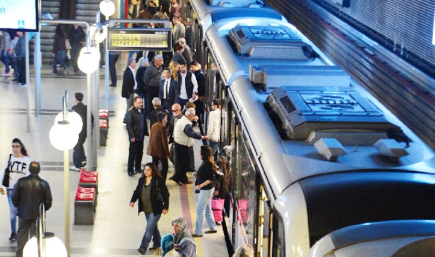Resmi Gazete’de yayımlandı: Bayram tatilinde İstanbul, Ankara ve İzmir’de birtakım toplu taşıma araçları ücretsiz olacak