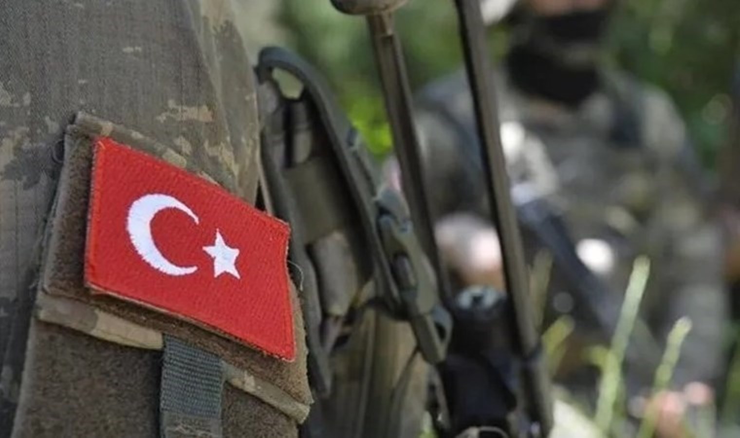 Şırnak’ta askeri araç devrildi: Bir asker şehit, üç asker yaralı