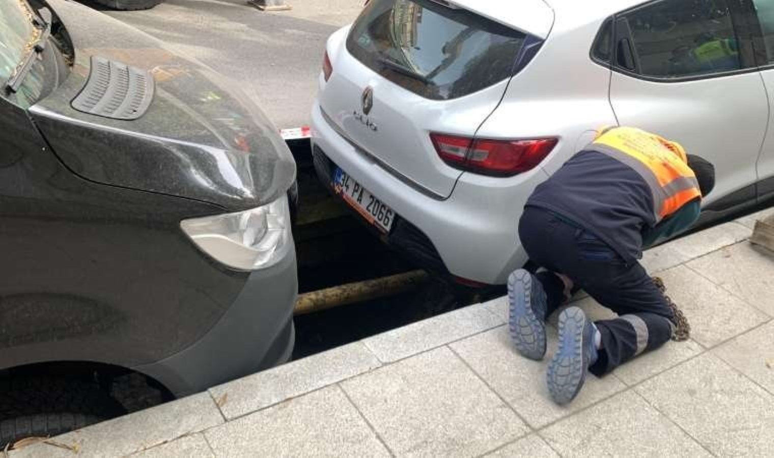 Şişli’de bulunan bir yolda çöküntü yaşandı