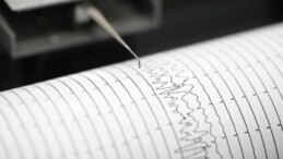 Son depremler! 21 Nisan Pazar 2024 nerede, ne vakit sarsıntı oldu?