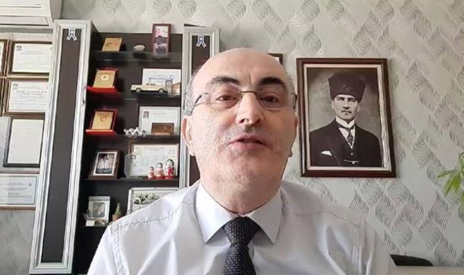 Tarım Siyasetleri Uzmanı Kahveci: ‘Ulusal Süt Konseyi’nin süt fiyatını neye nazaran hesapladığı belirsiz’