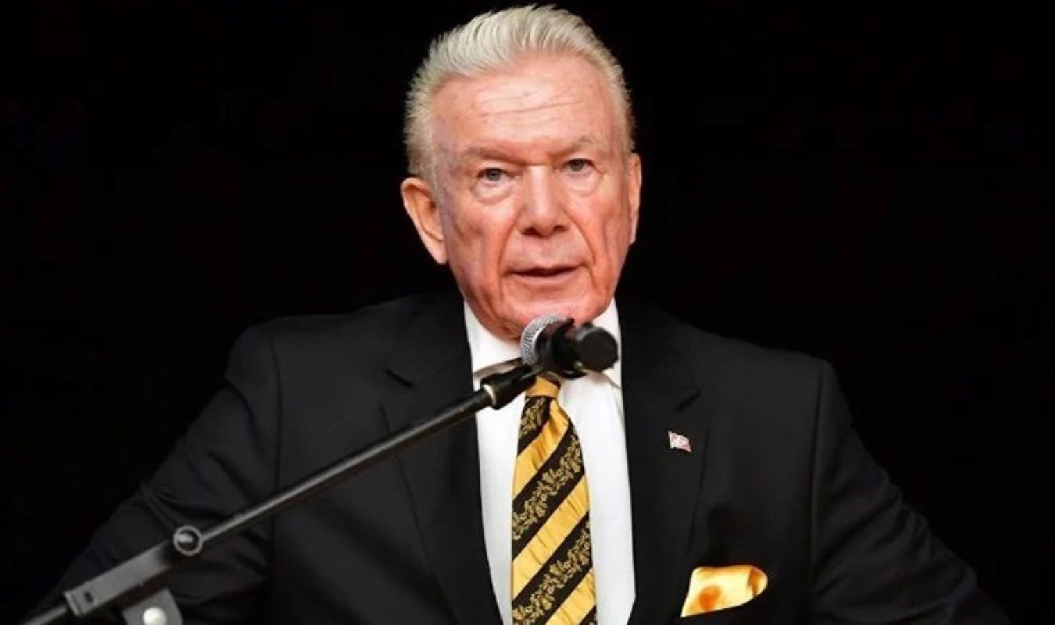 Uğur Dündar’dan meraklandıran paylaşım… Bugünü işaret etti: ‘Gündem değişecek’