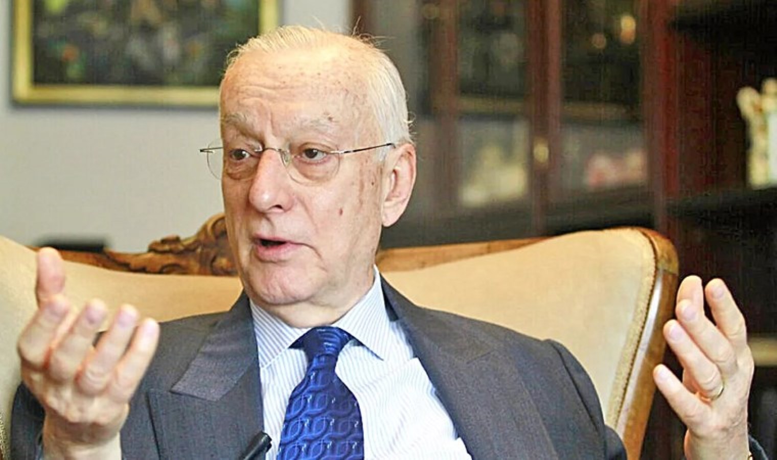 Uluç Özülker: ‘Türkiye istikrar siyaseti izlemeye mecbur’