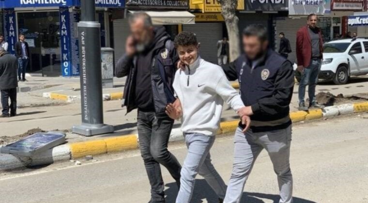 Van’daki mazbata protestolarında tutuklanan 18 yaşındaki Muhammed Orhan özgür bırakıldı