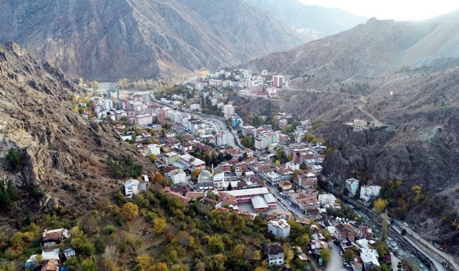 Yeni Yusufeli’nin ilk başkanı CHP’li Barış Demirci oldu