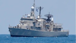 Yunan basınından, hükümete ‘acil’ davet: Donanmanın ‘en önemli’ problemleri listelendi!