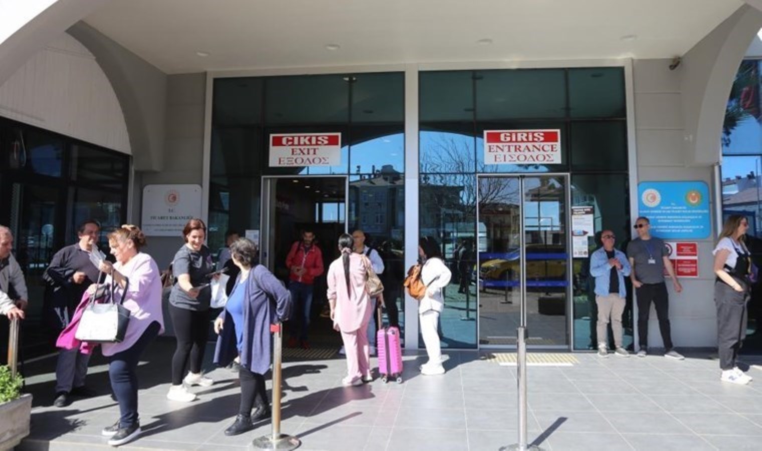 Yunanistan adaları için kapıda vize uygulaması başladı: Hangi evraklar gerekiyor?