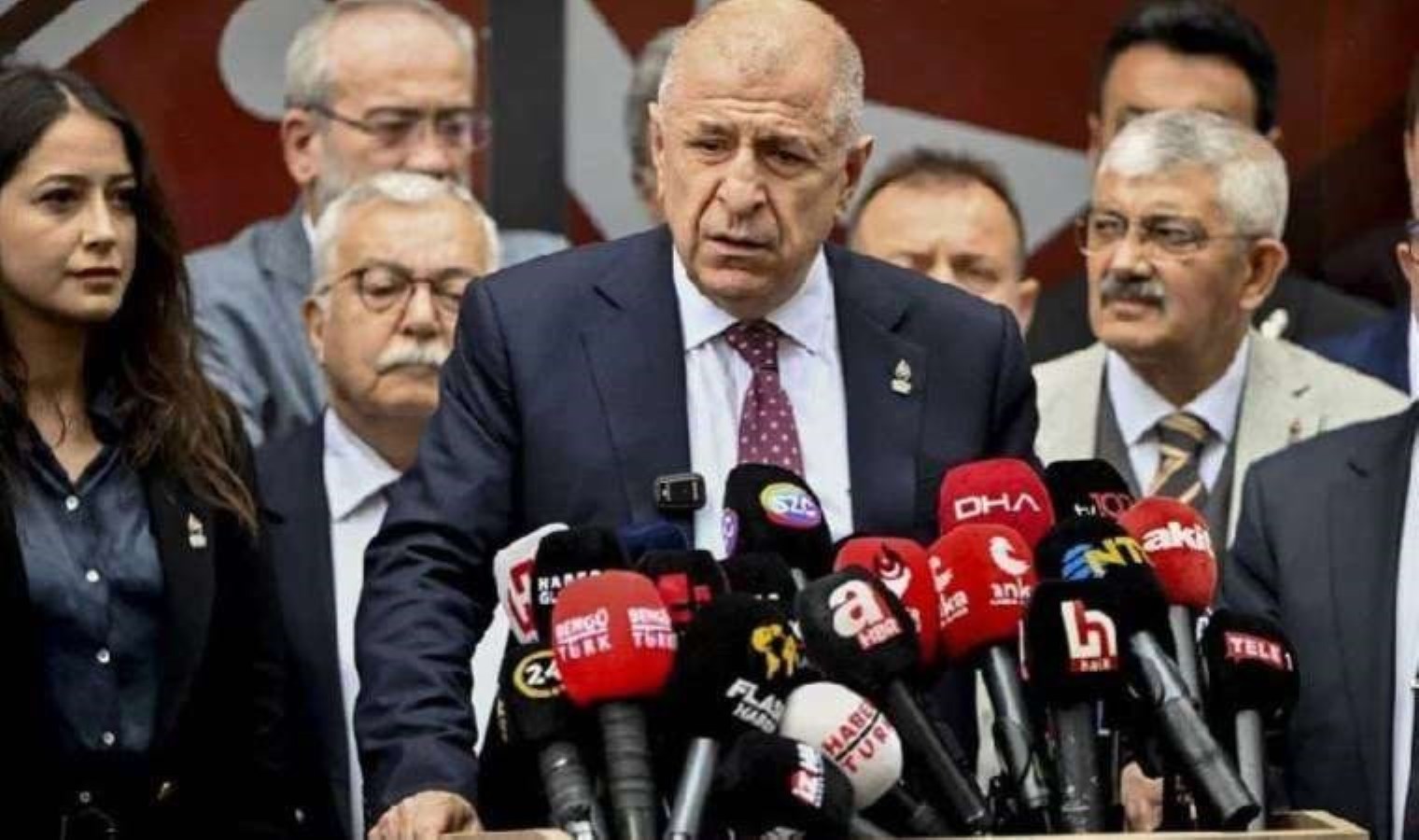 Zafer Partisi Genel Lider Yardımcısı Sadıkoğlu Danışman ve GİK Üyesi Kaya partiden istifasını duyurdu