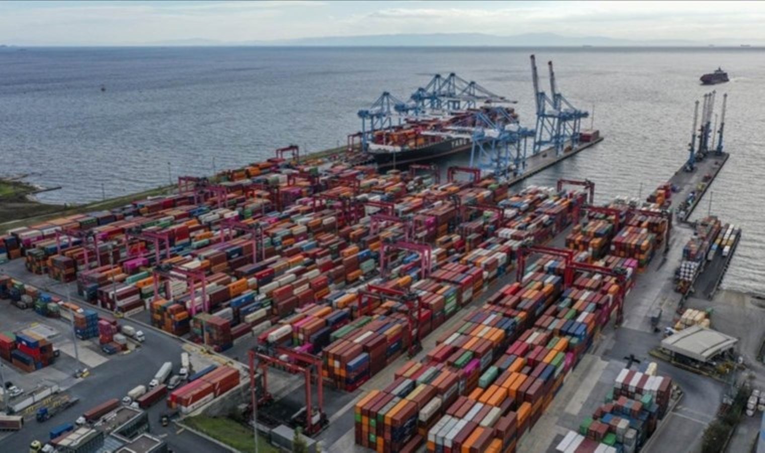 673 firmaya dahilde sürece müsaade evrakı verildi