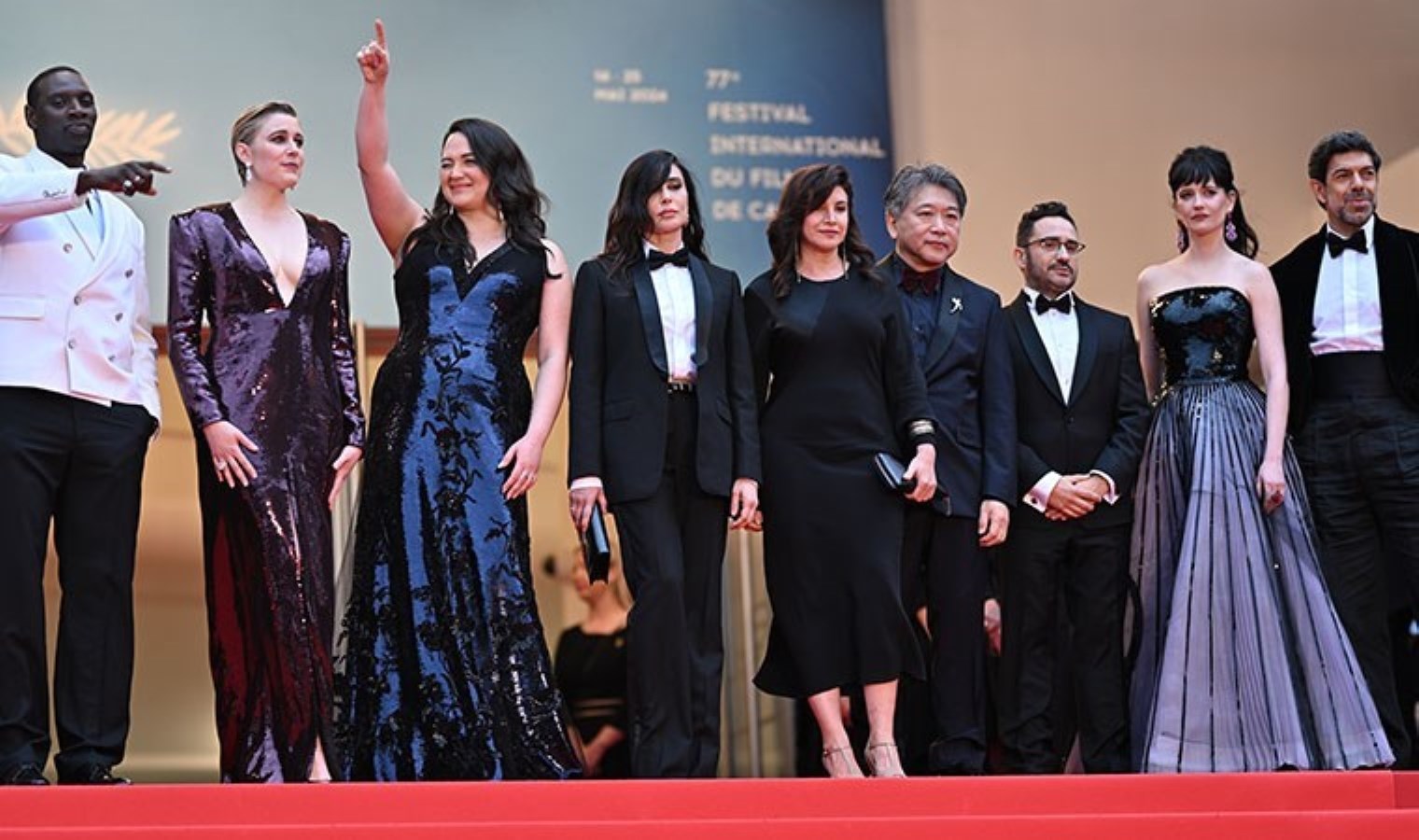 77. Cannes Sinema Festivali’nden notlar: Hudut krizleri eşiğinde…