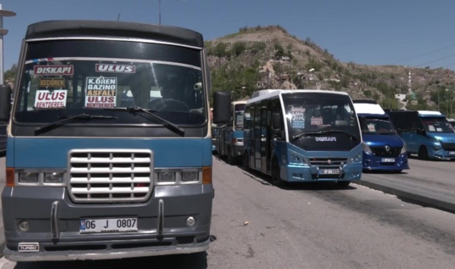 Ankara’da minibüsçüler Erdoğan’a seslendi: ‘Açız, muhtaçlığımız var’