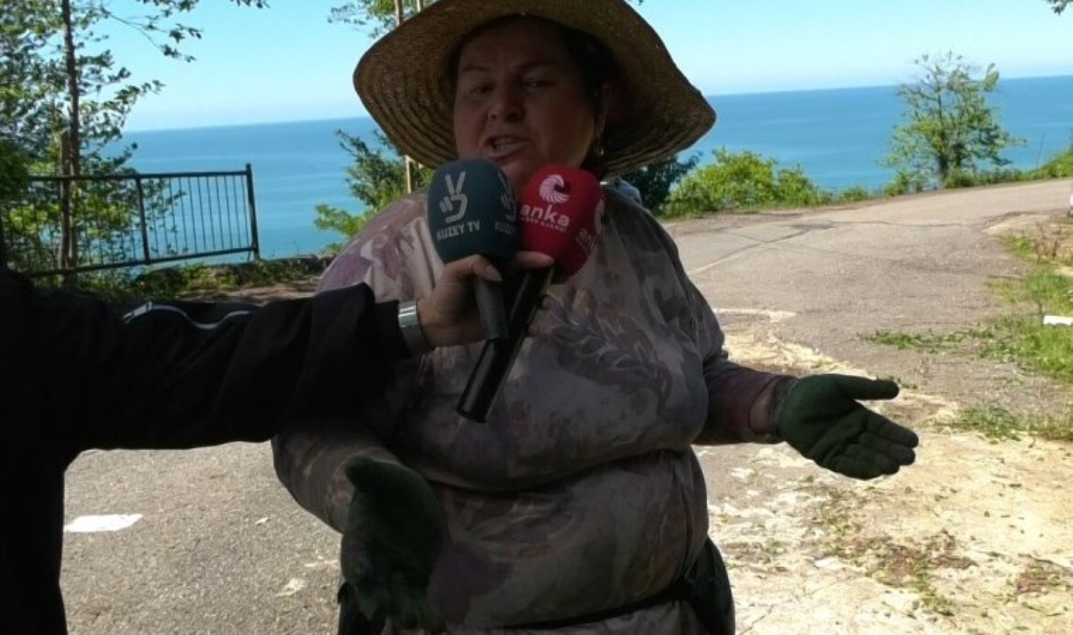 ÇAYKUR’un 18 fabrikasında çay alımını durdurmasına üretici isyan etti: Çayın fiyatı muhakkak değil, özel dal ne yapacak aşikâr değil