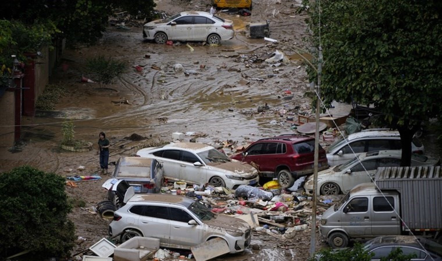 Çin’de acil durum: 58 noktada alarm verildi!