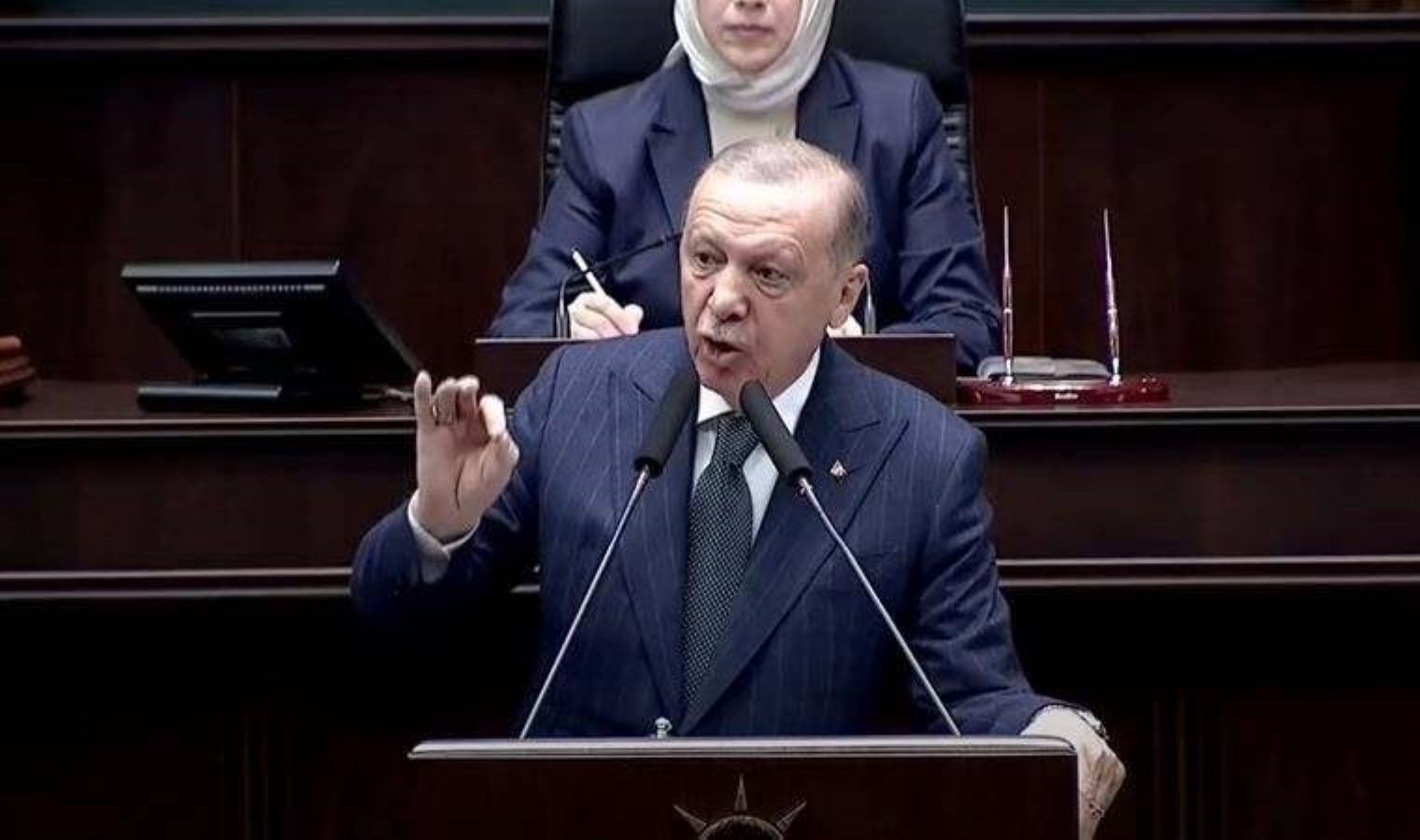 Erdoğan’dan değişim bildirisi: ‘Yorulan, yanlışı olan varsa dinlenmeye alacağız’