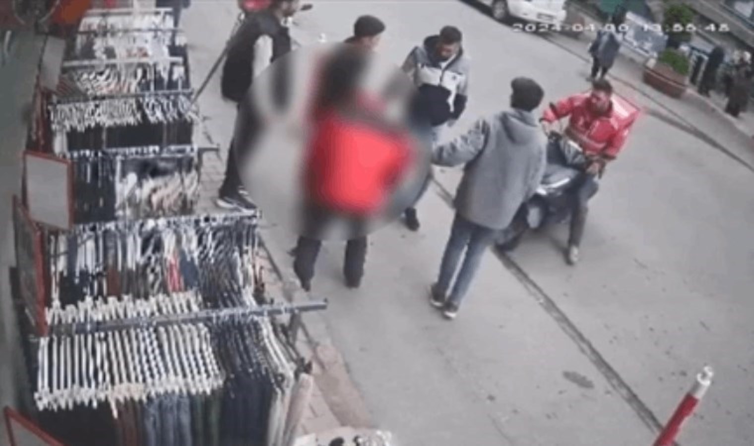 Esenyurt’ta taciz savına dayak