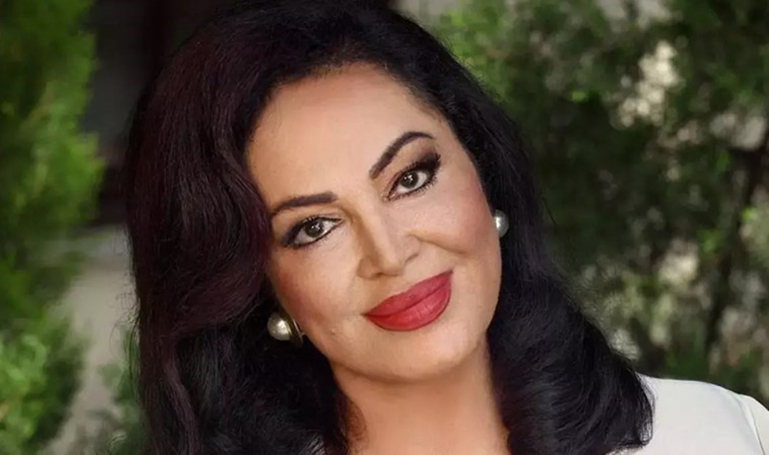 Hekiminden Türkan Şoray’a ikaz: ‘Bahçede bile yürüme’