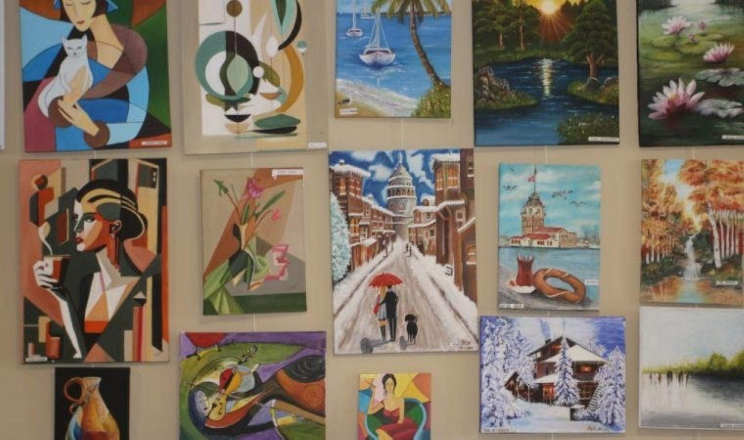 ‘Her Renk Zenginliğimizdir’ fotoğraf standı Kartallı sanatseverlerle buluştu