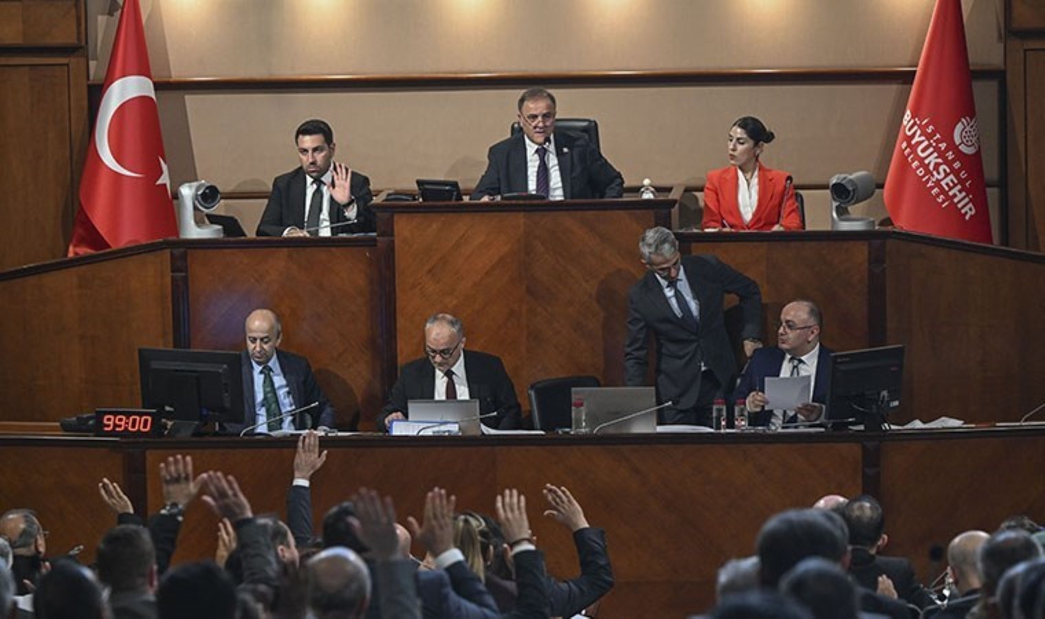 İBB Meclis’inde ‘su zammı’ tartışması: ‘Ötesine geçmeyelim dedik’