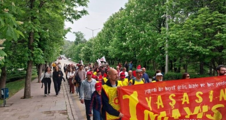 İşçi ve öğrenci el ele