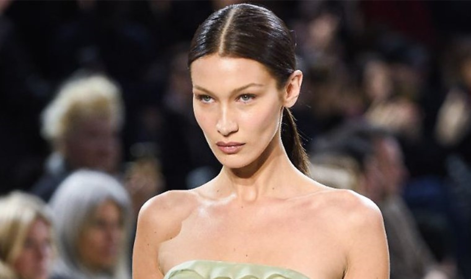 İsrail’e reaksiyon gösterdiği için mutabakatları iptal edilmişti: Bella Hadid modelliği bıraktı