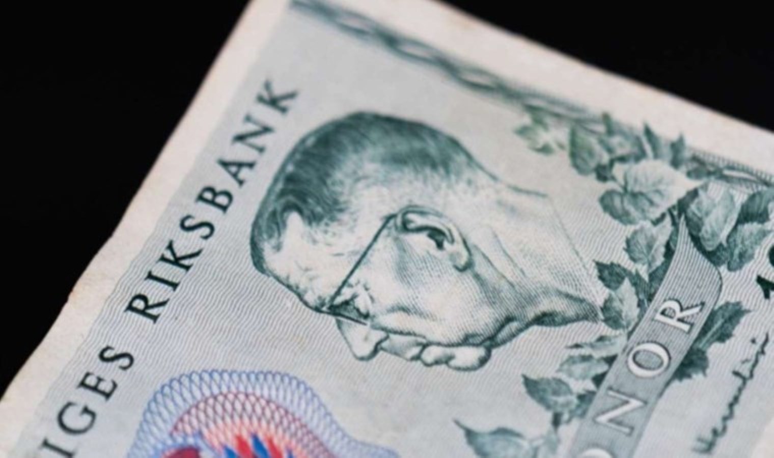 İsveç’te sekiz yıl sonra faiz indirimi