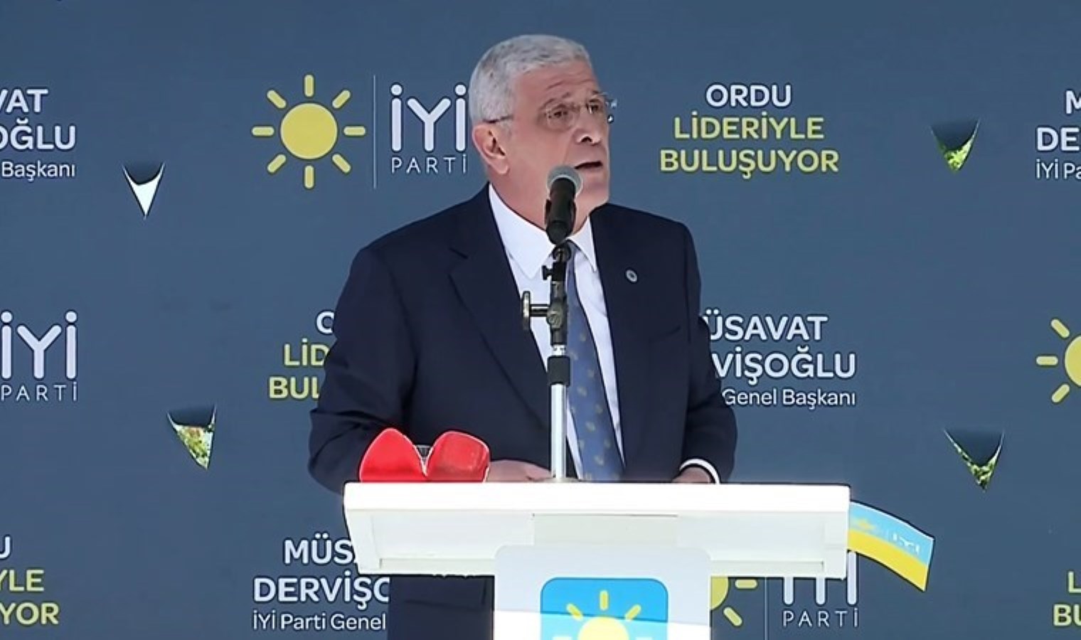 İYİ Parti Genel Lideri Dervişoğlu: ‘Dertleri unutun yeni anayasa yapacağız’ diyenlere sesleniyorum…