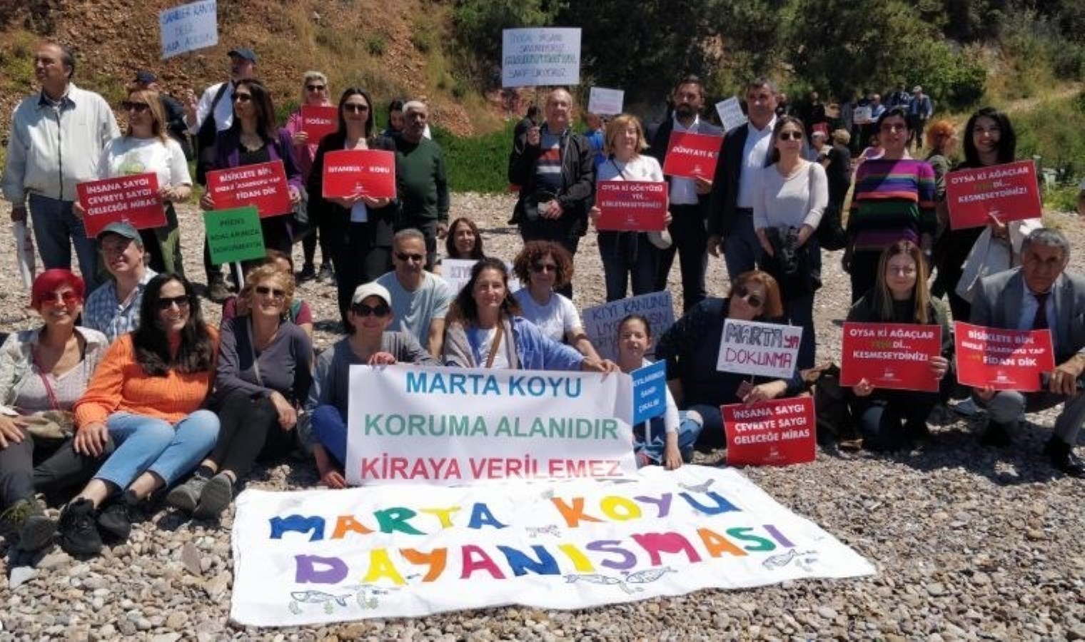 Madam Martha Koyu ihalesi yargı sürecine karşın yapıldı, Adalılar reaksiyonlu