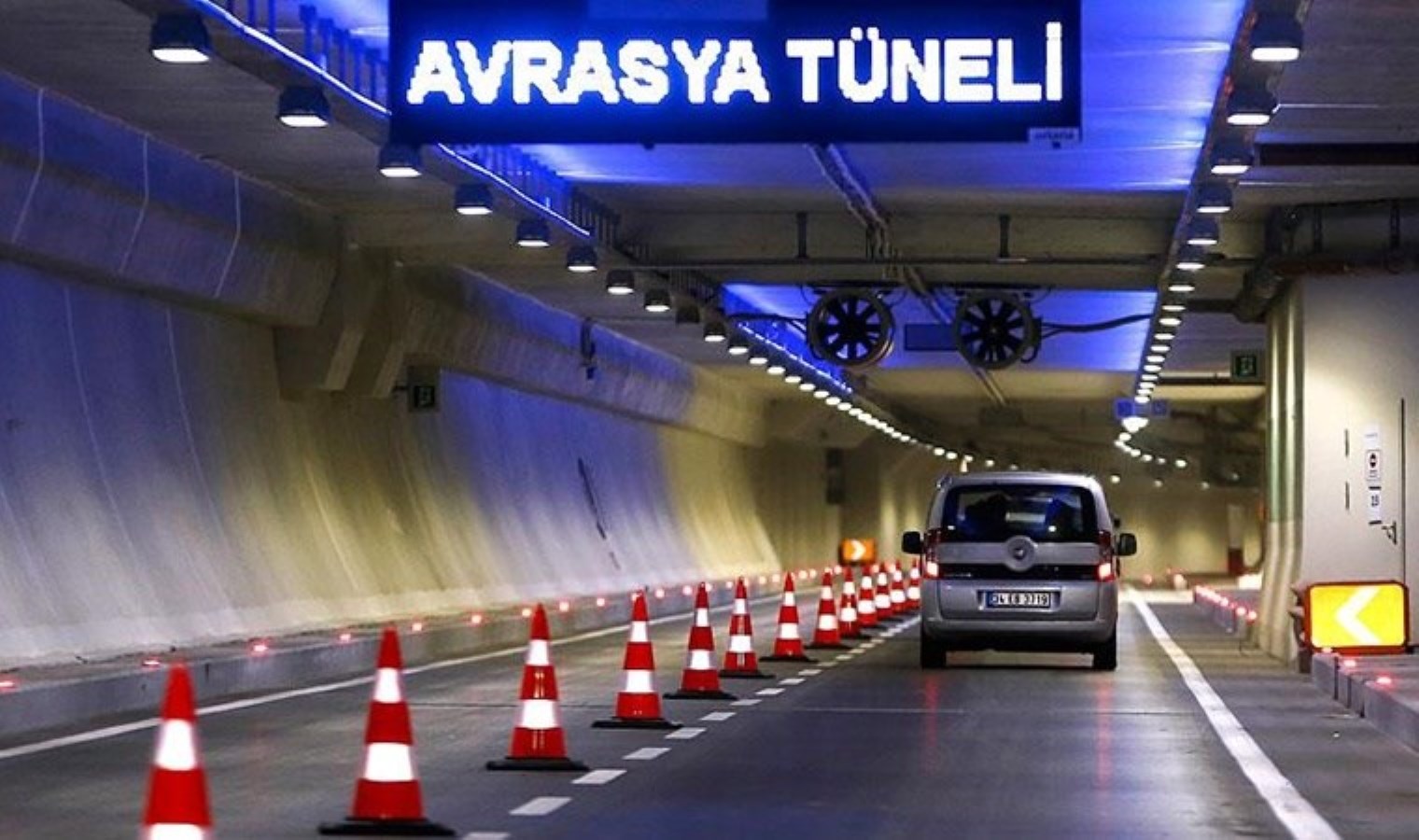 Otoyol ve köprü fiyatlarına peş peşe zam! Avrasya Tüneli fiyatlarına artırım geldi