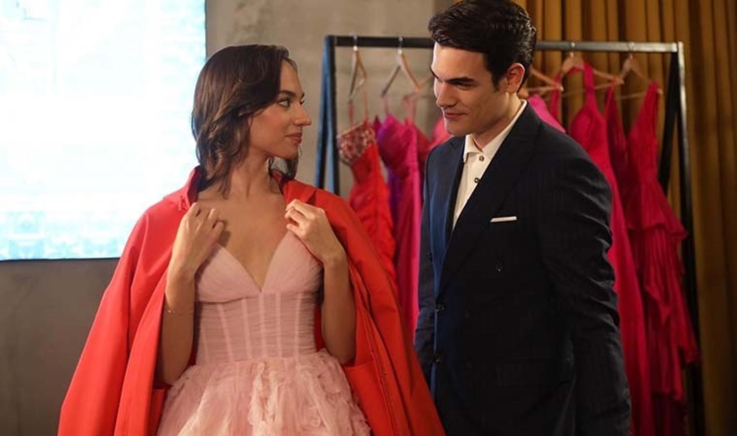 Palavra dizisinin afişi yayımlandı