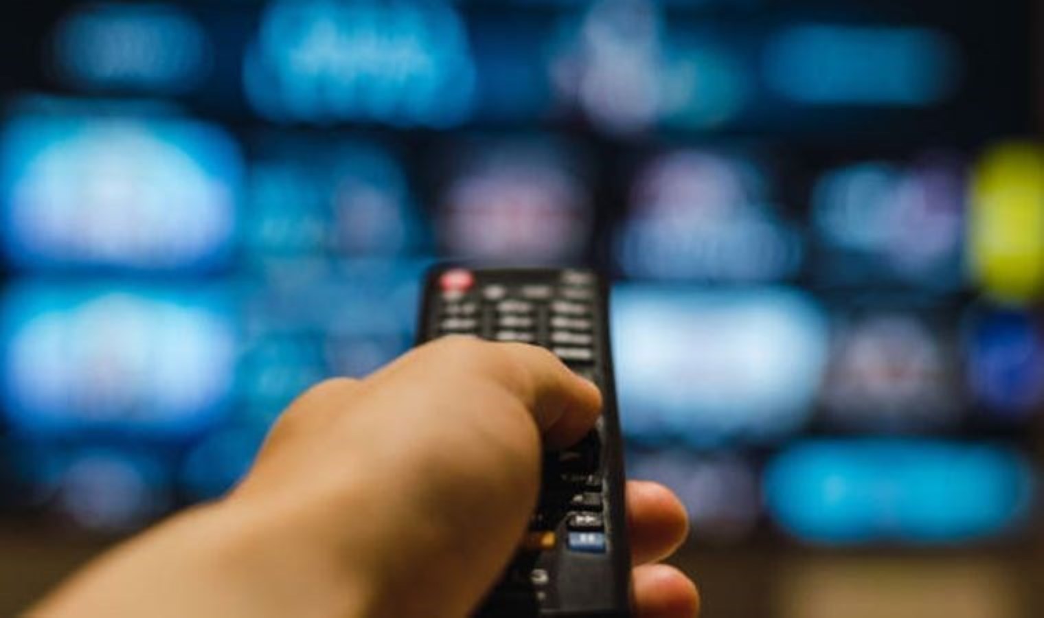 ‘Reklam’ tahlilinde değişik sonuçlar: AKP seçmeni CHP seçmeninden daha az etkileniyor