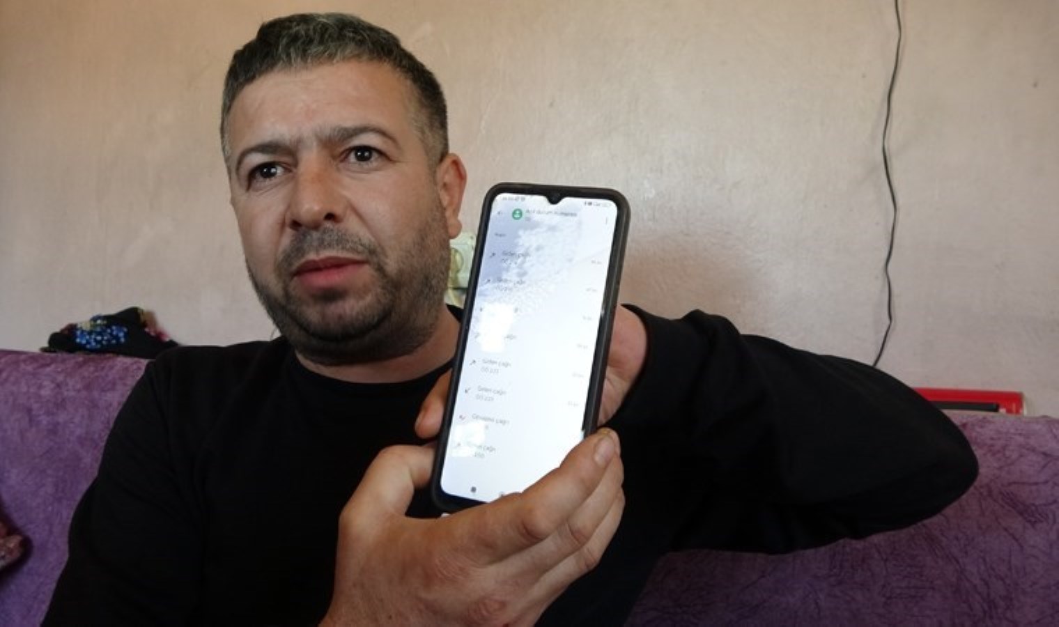 Sıhhat çalışanlarına kürekle saldıran şahıs: ‘Çok pişmanım, babam ellerimde öldü’